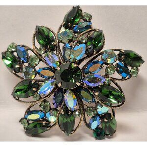 Large Emerald Green Signed Regency Brooch Uranium Glow